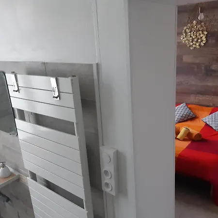 P&p Nimes-centre Bed & Breakfast