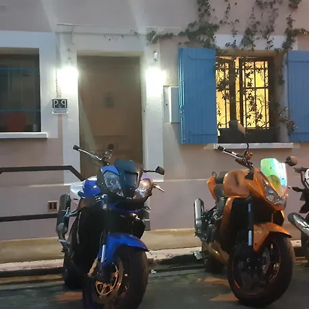 Bed & Breakfast P&p Nimes-centre Nîmes