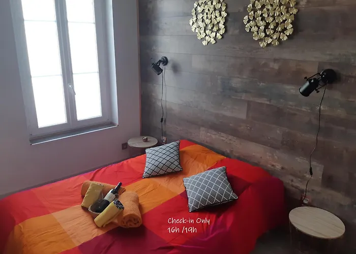 P&p Nimes-centre Alojamento de Acomodação e Pequeno-almoço